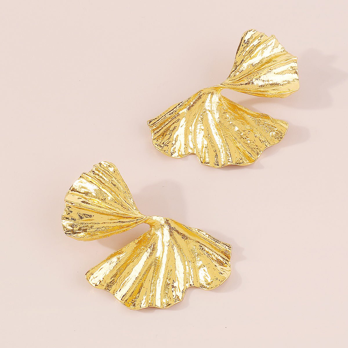 Golden Ginkgo Leaf Studs ⭐⭐⭐⭐⭐ - DAG JEWELRY